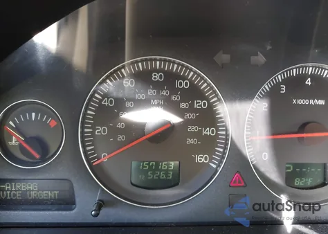 2004 Volvo V70 2.4 z USA, uszkodzony, nr VIN YV1SW64A242445065